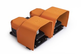 PDK Serisi Metal Korumalı (1NO+1NC)+(1NO+1NC) Taşıma Kol Delikli Çiftli Turuncu Plastik Pedal